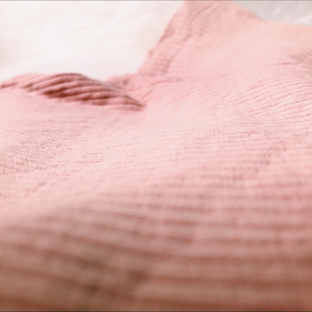 Pink Ribbed Crop Top - Picture 2 of 2